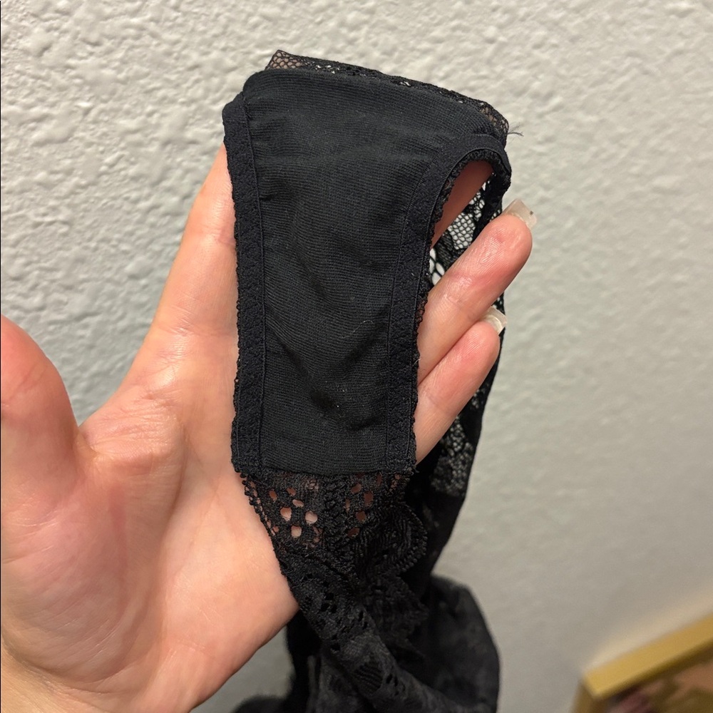 Victoria's Secret Black Lace Chemise - Picture 7 of 7